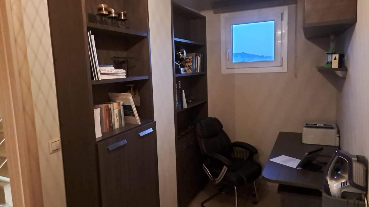Homing Volos Exclusive Luxury Residence ภายนอก รูปภาพ